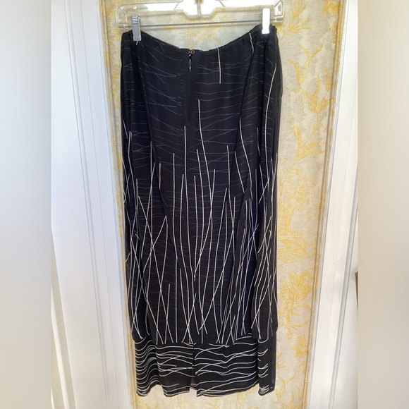 Georgette 2-Tier Skirt - Picture 3 of 7